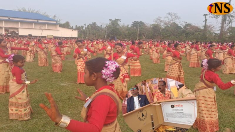 1500 Performers Create Bihu Dance Record in India Book of Records