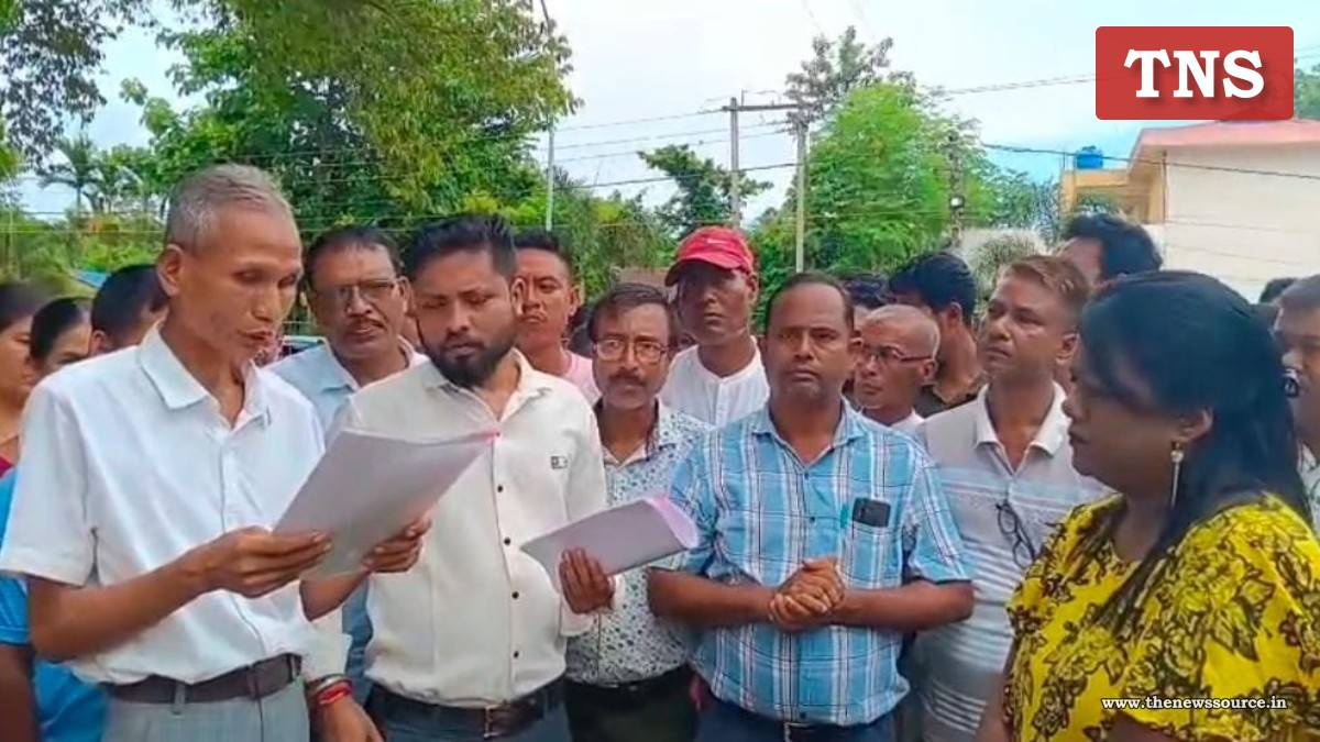 Morigaon Revenue Circle Protest: মৰিগাঁও ৰাজহ চক্ৰৰ পৰা পাঁচখন গাঁও কৰ্তনৰ সিদ্ধান্তৰ বিৰুদ্ধে প্ৰতিবাদ